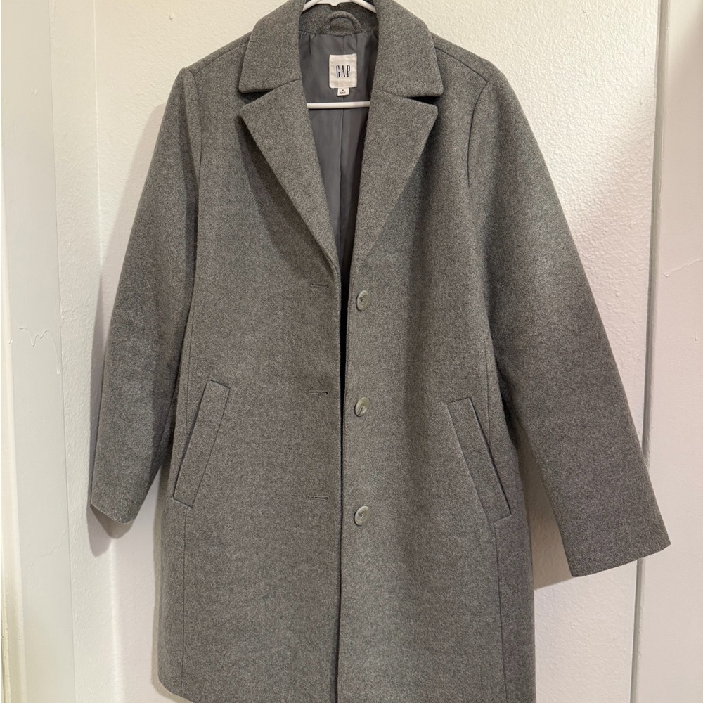 GAP Women’s Classic Grey Pea Coat